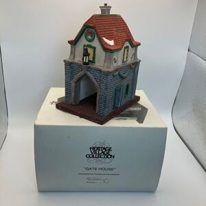 Dept 56 Heritage Village Gate House Porcelain 5530-1 Christmas 1992 Holiday‎
